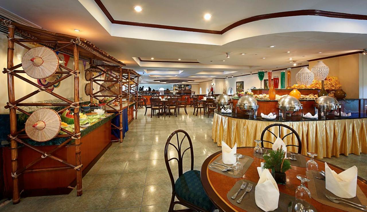 Berjaya Makati Hotel Makati City Екстериор снимка