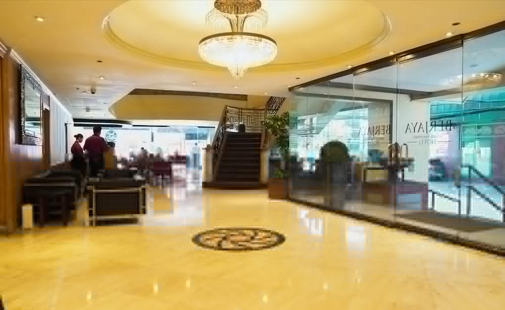Berjaya Makati Hotel Makati City Екстериор снимка